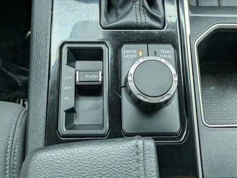 Used 2024 Toyota Tundra SR5 AWD/4WD image 8