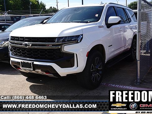 Used 2021 Chevrolet Tahoe Z71 w/ Rear Media and Nav Package AWD/4WD image 3