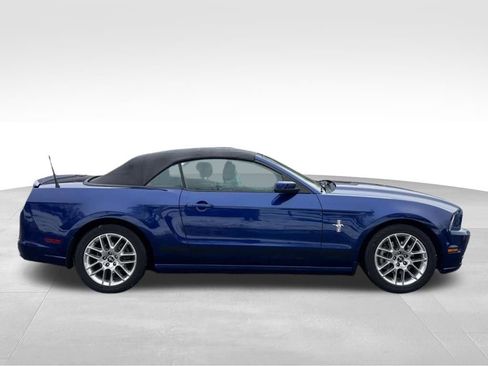 Used 2014 Ford Mustang Premium w/ Equipment Group 202A image 4