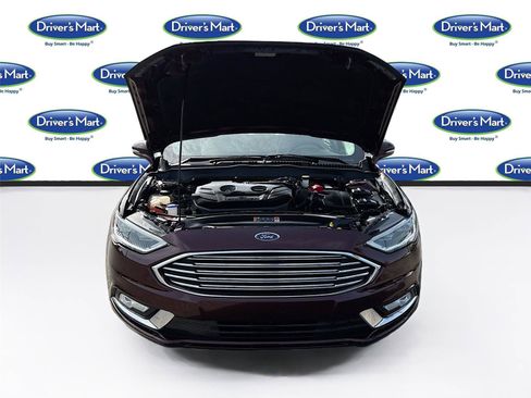 Used 2017 Ford Fusion SE FWD image 32