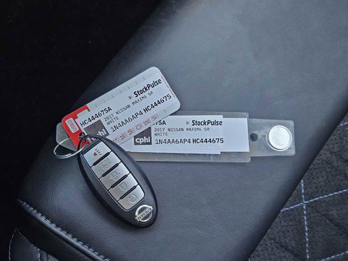 Used 2017 Nissan Maxima SR w/ Midnight Edition image 32