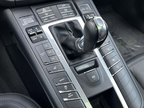 Used 2019 Porsche Macan image 29