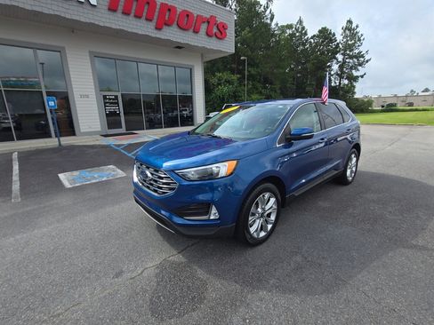 Used 2023 Ford Edge Titanium w/ Cargo Accessory Package AWD/4WD image 2