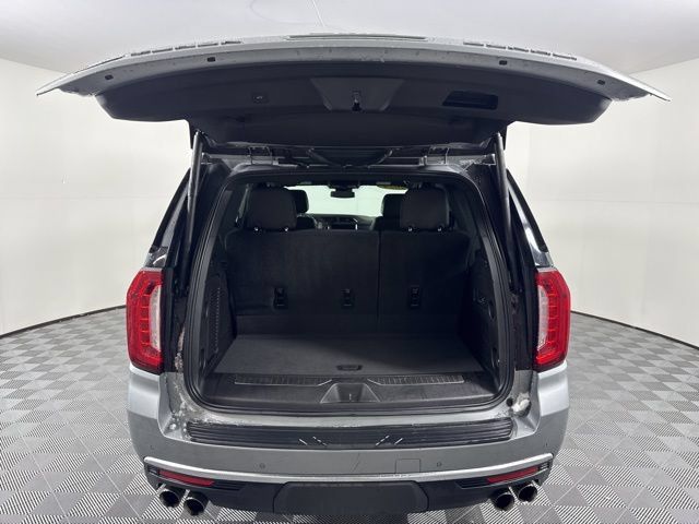 Used 2024 GMC Yukon Denali AWD/4WD image 13