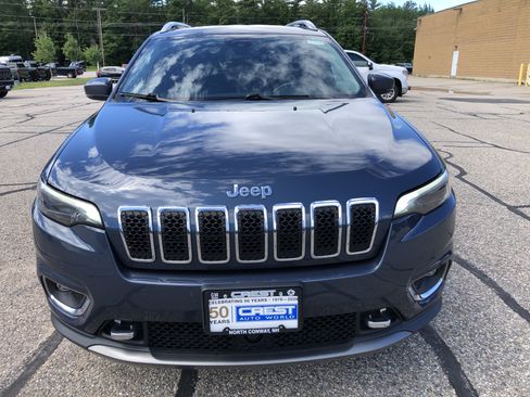 Used 2021 Jeep Cherokee Limited w/ Elite Package AWD/4WD image 8