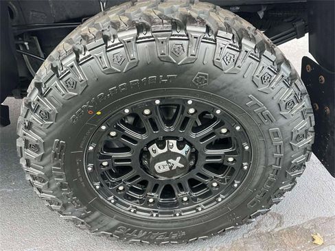 Used 2024 RAM 3500 Tradesman w/ Chrome Appearance Group image 14