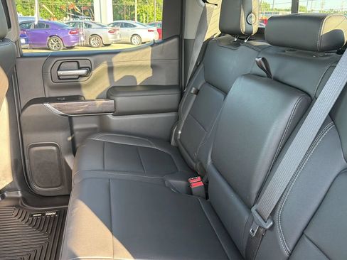 Used 2019 Chevrolet Silverado 1500 LTZ w/ LTZ Premium Package AWD/4WD image 46
