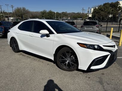 Used 2022 Toyota Camry SE