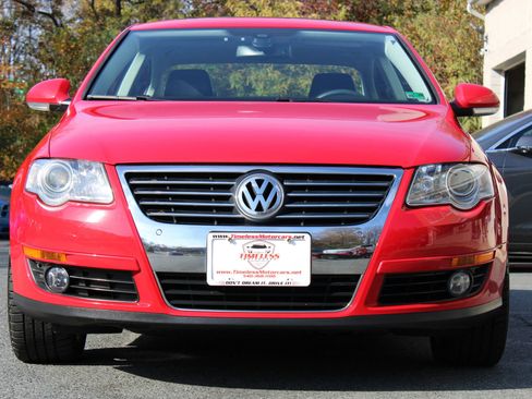 Used 2008 Volkswagen Passat Lux image 2