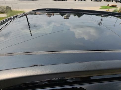 Certified 2023 Jeep Compass High Altitude AWD/4WD image 11