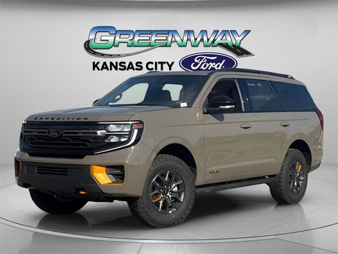 New 2026 Ford Expedition Tremor image 3