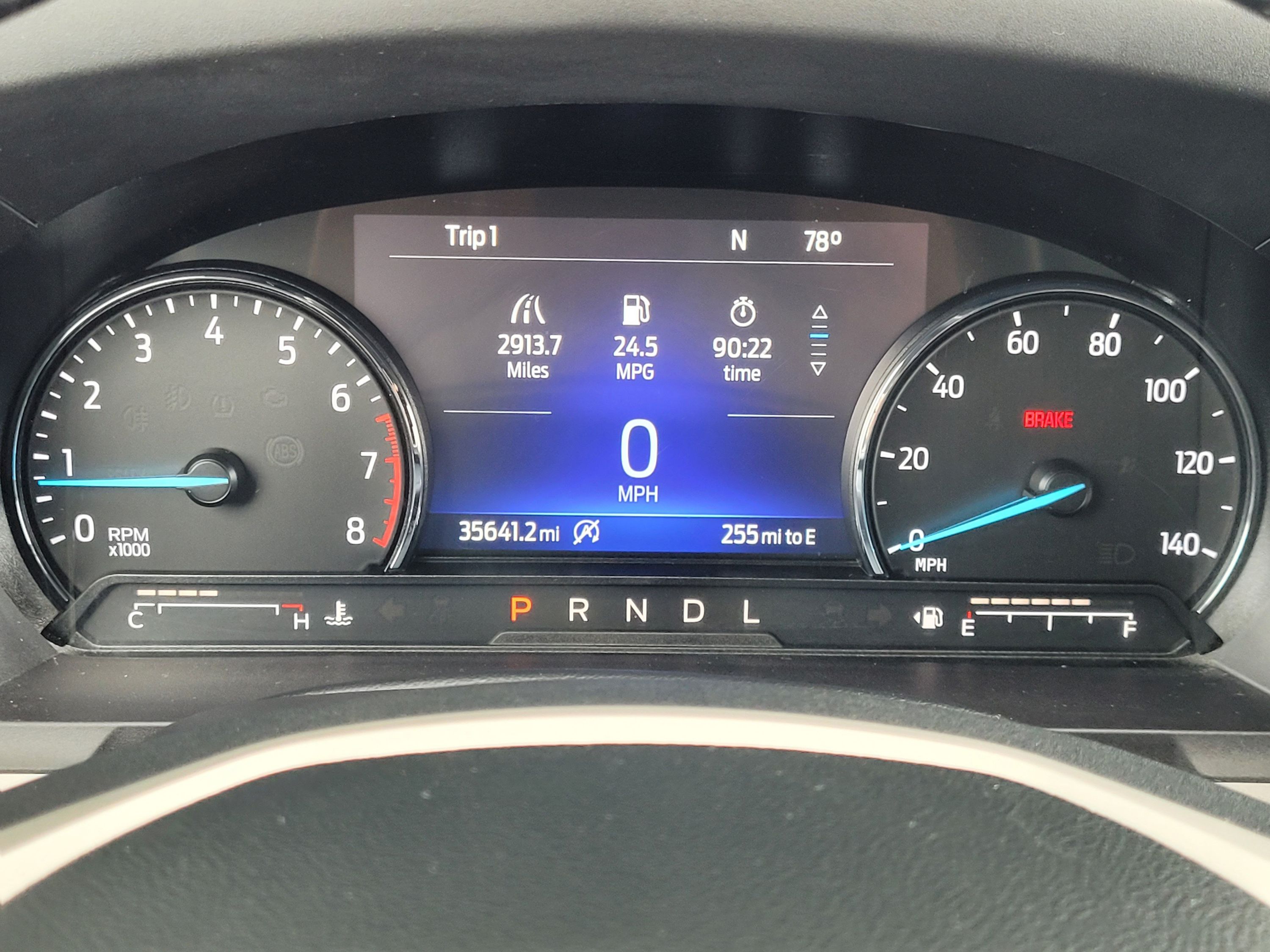 Used 2024 Ford Explorer XLT AWD/4WD image 19