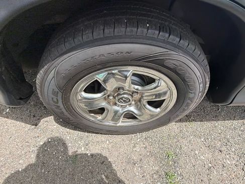 Used 2016 Honda CR-V LX image 23