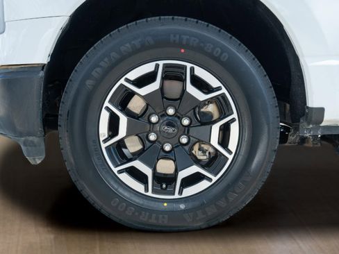 Used 2022 Ford F150 Lightning Pro image 30