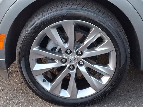 Certified 2023 Buick Envision Avenir image 28