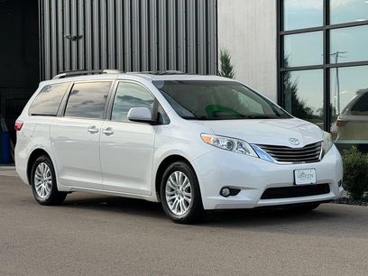 Used 2017 Toyota Sienna XLE w/ XLE Navigation Package