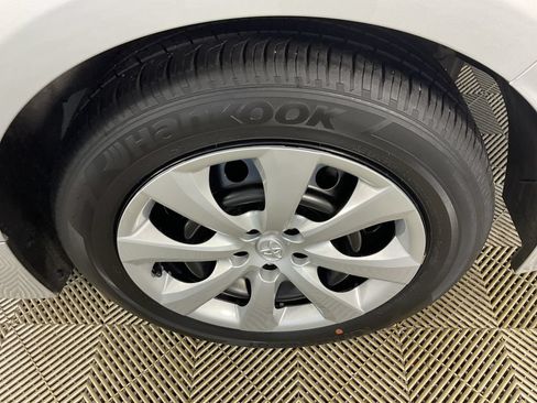 Used 2024 Toyota Corolla LE FWD image 6