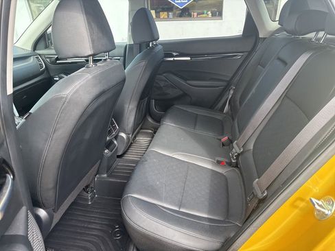 Used 2022 Kia Seltos SX image 26