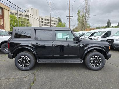 New 2026 Ford Bronco Outer Banks