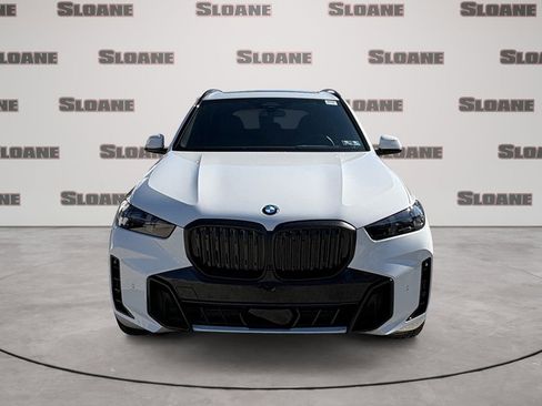 New 2026 BMW X5 xDrive40i w/ M Sport Package AWD/4WD image 8