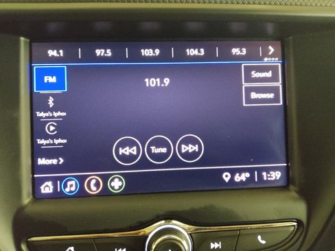 Used 2021 Chevrolet TrailBlazer LS image 25