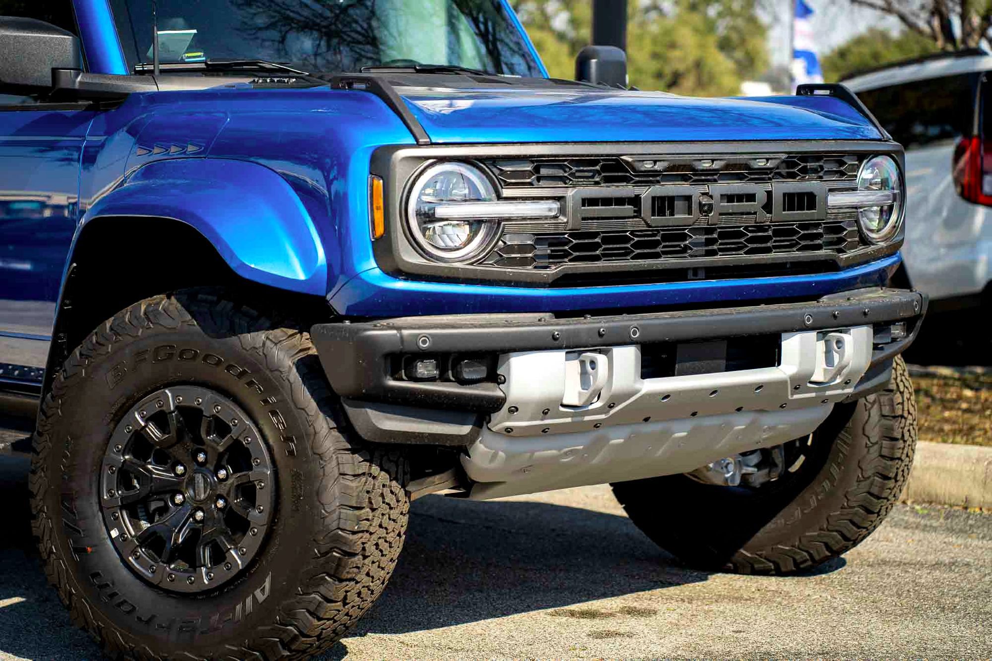 New 2025 Ford Bronco Raptor w/ Interior Carbon Fiber Pack AWD/4WD image 4