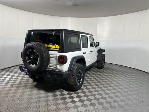 Used 2024 Jeep Wrangler Unlimited Rubicon 4xe AWD/4WD image 8