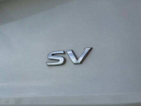 Used 2023 Nissan Rogue SV FWD image 16