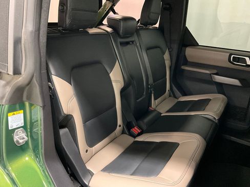 Used 2023 Ford Bronco Wildtrak AWD/4WD image 25