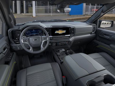 New 2026 Chevrolet Silverado 1500 ZR2 w/ Dark Appearance Package AWD/4WD image 15