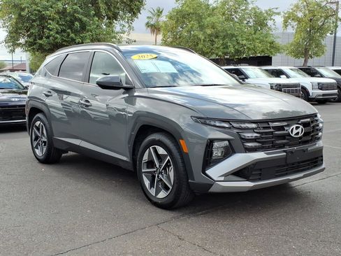 Used 2025 Hyundai Tucson SEL FWD image 7