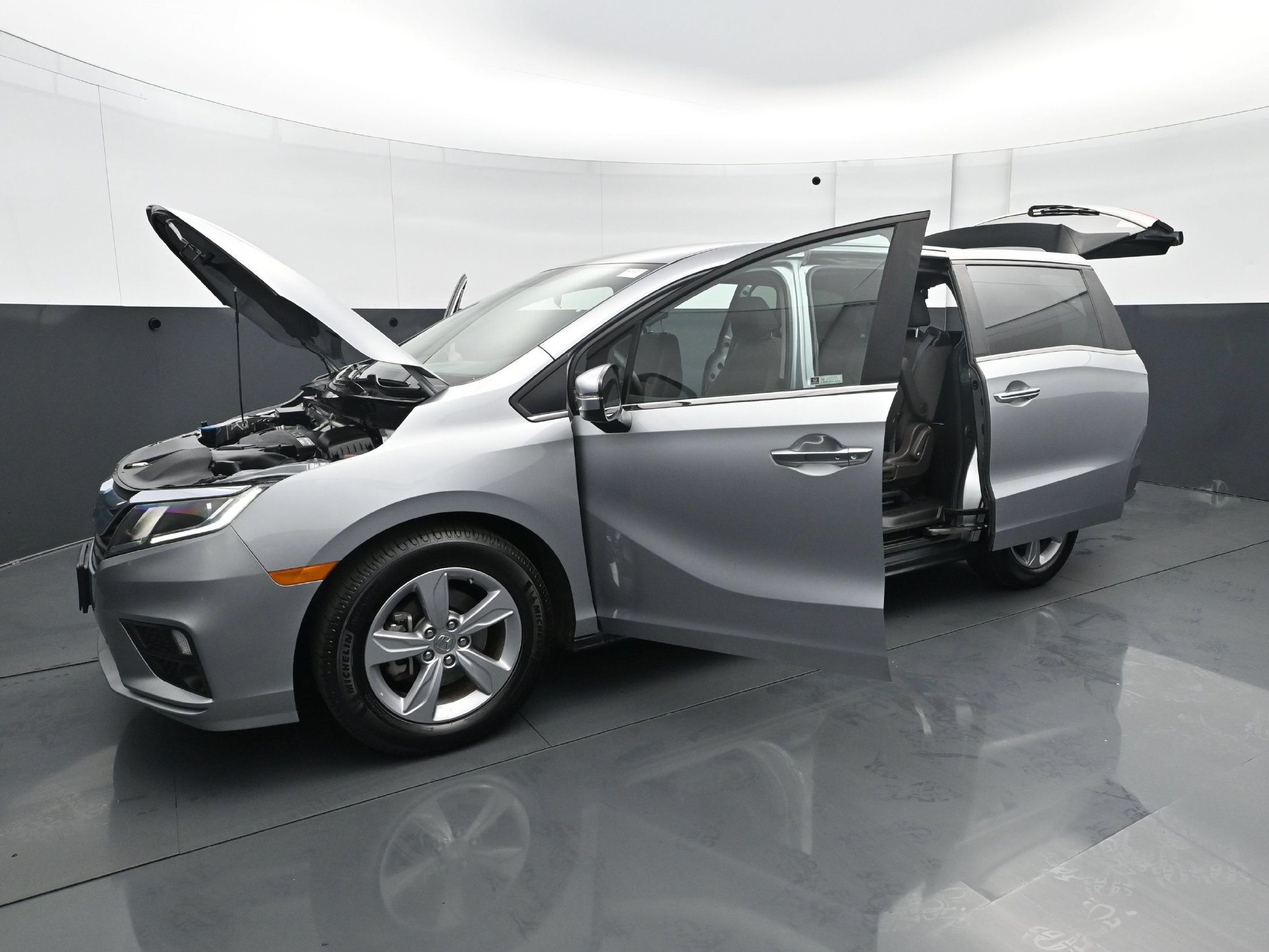 Used 2020 Honda Odyssey EX image 31