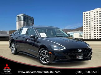 Used 2023 Hyundai Sonata SEL image 1