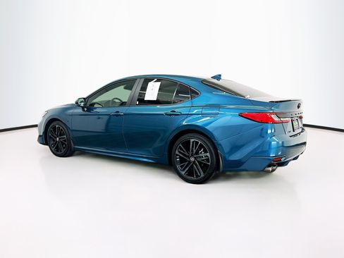 Used 2026 Toyota Camry XSE FWD image 5