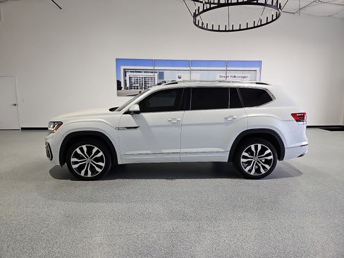 Used 2023 Volkswagen Atlas SEL Premium AWD/4WD image 8