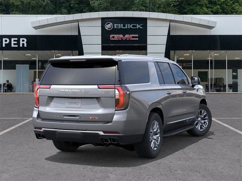 New 2026 GMC Yukon XL Denali image 4