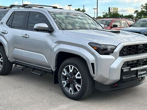 New 2026 Toyota 4Runner TRD Sport Premium AWD/4WD image 3