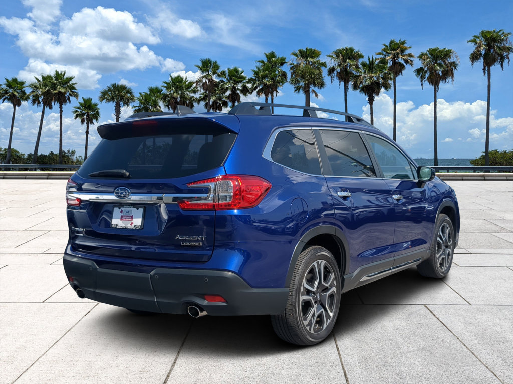 Used 2026 Subaru Ascent Touring AWD/4WD image 5