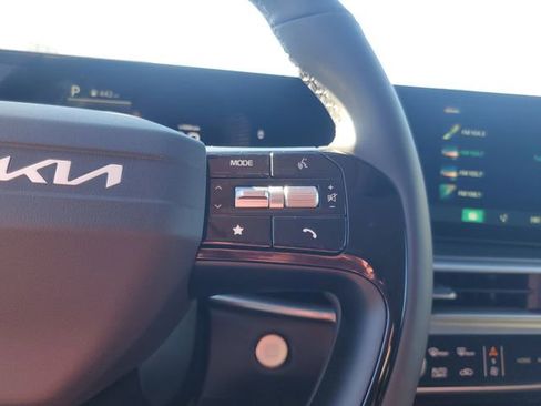 New 2026 Kia Sorento S image 18