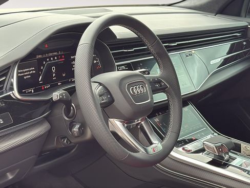 New 2026 Audi SQ8 Prestige AWD/4WD image 9