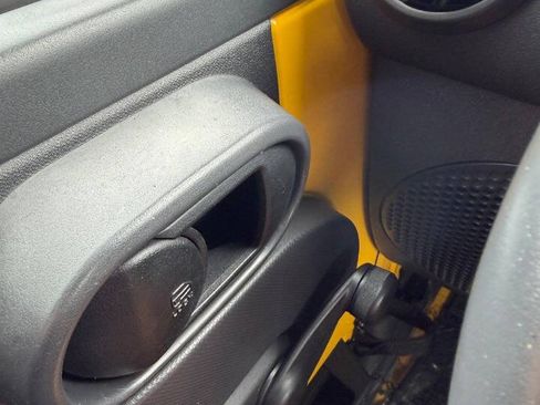 Used 2009 Jeep Wrangler Unlimited X RWD image 50