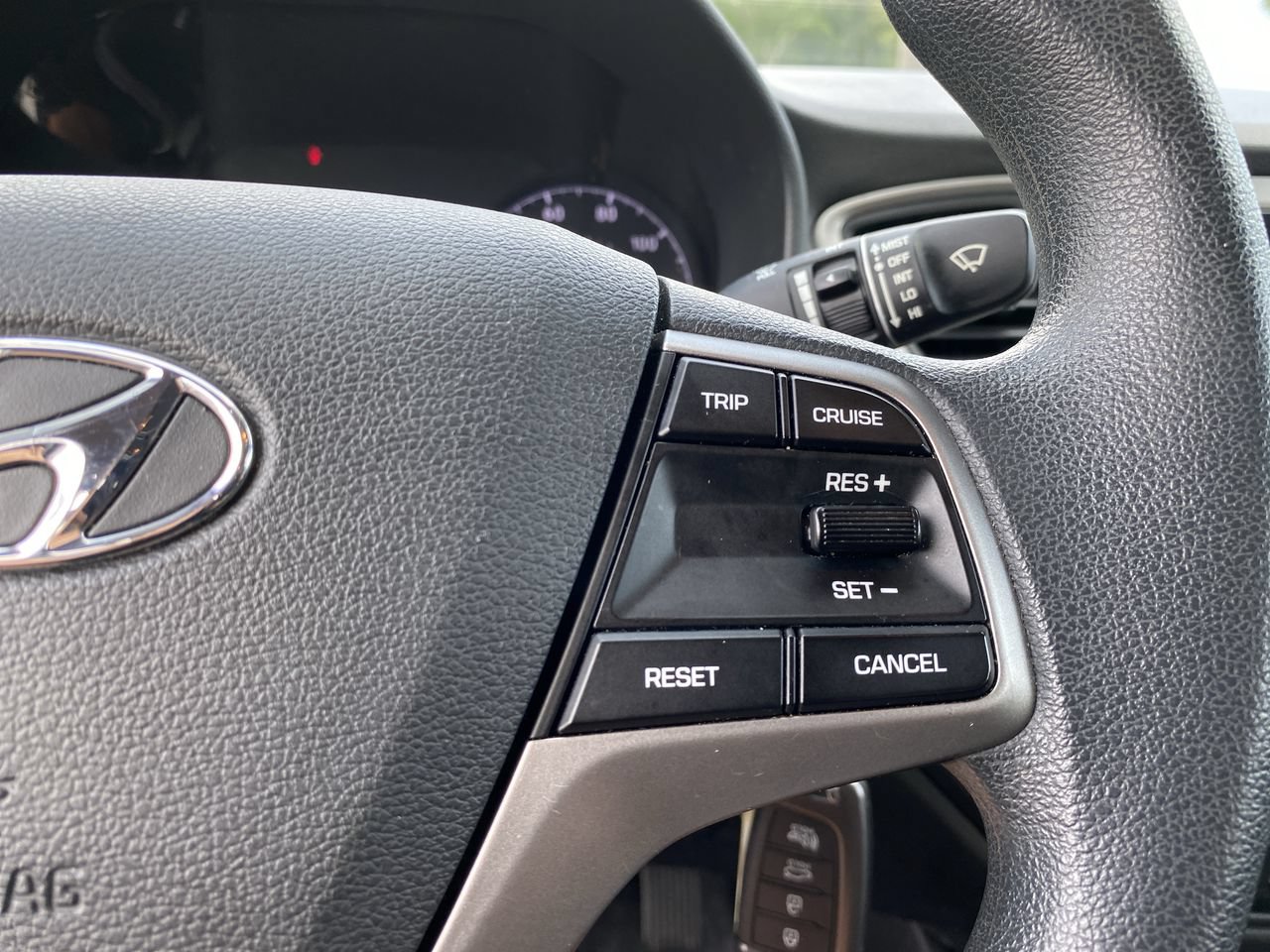 Used 2019 Hyundai Accent SE FWD image 22