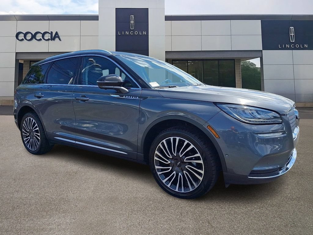 Certified 2022 Lincoln Corsair Reserve w/ Equipment Group 201A AWD/4WD image 3