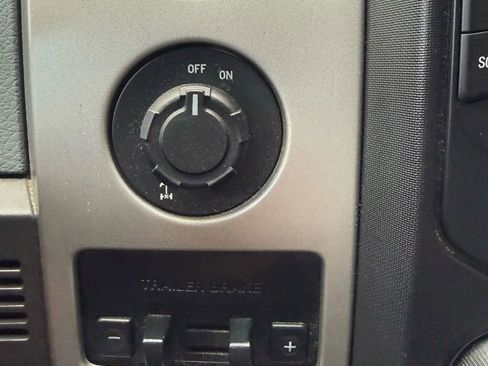 Used 2014 Ford F150 XLT w/ Equipment Group 302A Luxury RWD image 10