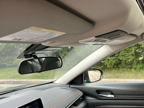 Used 2021 Nissan Altima 2.5 SR w/ SR Premium Package FWD image 23