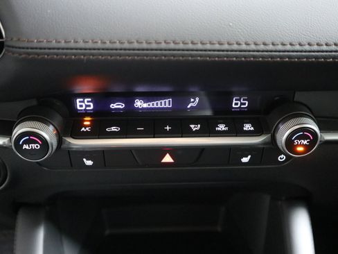 New 2026 MAZDA MAZDA3 2.5 S Sedan w/ Preferred Pkg image 29