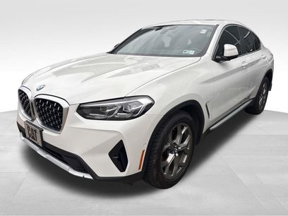 Used 2022 BMW X4 xDrive30i w/ Premium Package 2