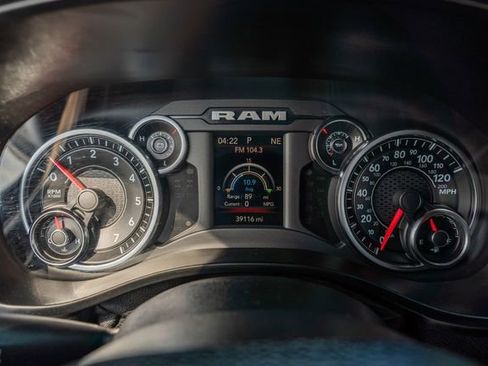 Used 2019 RAM 1500 Big Horn RWD image 25