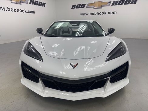 New 2025 Chevrolet Corvette Z06 image 10