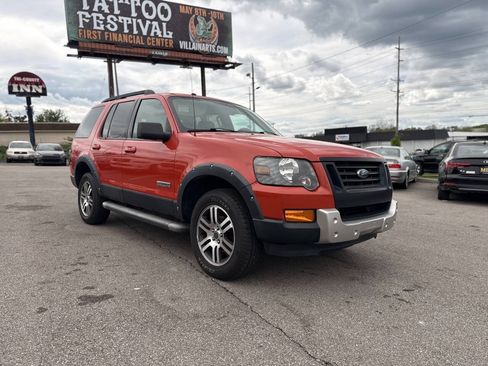 Used 2007 Ford Explorer XLT AWD/4WD image 49